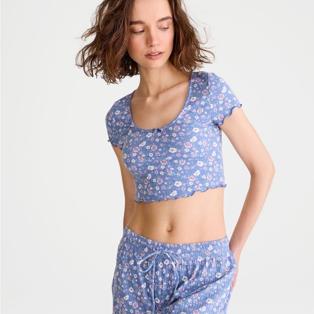 Abercrombie & Fitch Blue Floral Lounge Set Top XS / Shorts XXS